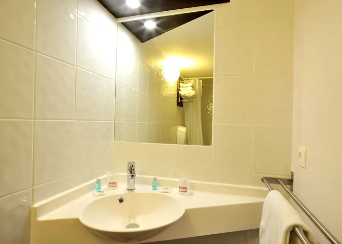 Hotel Brit Confort Lyon