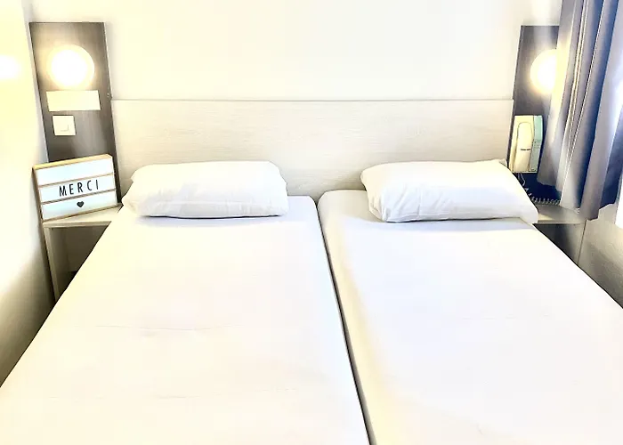Hotel Brit Confort Lyon 2*